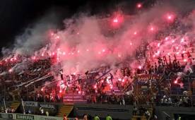 Así lució el sector sur del Morazán el sábado con aficionados del Olimpia en la final de Copa Presidente.