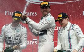 Hamilton (Mercedes) se alzó con la victoria este domingo en el Gran Premio de Canadá de Fórmula 1, en el circuito Gilles Villeneuve de la ciudad de Montreal. Foto AFP
