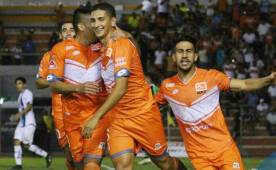 El defensor hondureño Jhonny Leverón celebra la primera anotación del Correcaminos de México que anoche venció 2-0 a Tampico. Foto cortesía