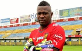 Bodden cometió dos errores en su debut con el Luqueño y tras ello ha decidido rescindir contrato con el club paraguayo y regresar a Honduras.