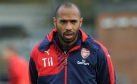 Thierry Henry seguirá comentando y dejará la dirección técnica de la Sub-18 del Arsenal.