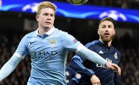 Sergio Ramos tuvo mucho trabajo en la zona defensiva con de Bruyne.