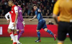 El francés Olivier Giroud marcó gol del Arsenal ante AS Mónaco. (Foto: EFE)