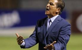 Jorge Luis Pinto pide calma de cara a los duelos ante El Salvador por las eliminatorias rumbo a Rusia 2018.