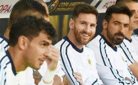 Messi mientras disfruta de su permanencia en la selección de Argentina. Foto AFP.