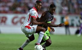 El defensor hondureño Brayan Beckeles tendrá su debut en el fútbol mexicano del máximo circuito esta noche frente al Cruz Azul. Foto Archivo DIEZ