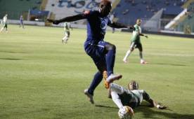 Así se presentó Crisanto al Nacional para jugar contra Juticalpa.