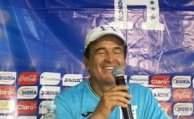 Jorge Luis Pinto durante la conferencia de prensa este lunes.