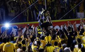 El 11 de diciembre del 2010 el Real España derrotó 2-1 a Olimpia en el estadio Morazán y conquistó su copa número 10 de su historia en la Liga Nacional de Honduras. Te presentamos la actualidad de ese plantel que aún es recordado.