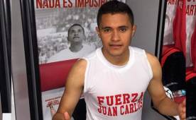 Juan Carlos García lució una camisa dedicada a Juan Carlos García.