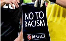 El entrenador del Rostov fue sancionado con cinco partidos por unas declaraciones en las que decía que ya tenía bastantes jugadores 'negros' en el equipo.