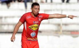 Bryan el 'Muma' Castro llega a Marathón luego de jugar el torneo anterior con el Vida.