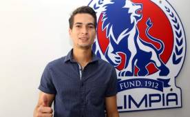 El mediocampista Marcelo Canales se ha tenido que resignar a ser suplente en Olimpia, equipo con el que firmó contrato en junio. Foto Archivo DIEZ