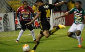 Zúñiga asegura que el balón que envió Bruno Foliados pudo haberlo controlado, pero se le escapó por lo que le resta responsabilidad a Mauricio Sabillón. Foto Neptalí Romero