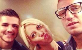 Mauro Icardi, Wanda Nara y Maxi López en una imagen que seguramente nunca se volverá a repetir.