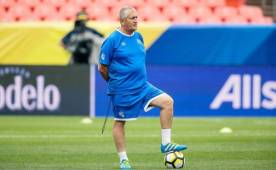 El técnico de El Salvador, Eduardo Lara, ha conseguido que los cuscatlecos hayan mejorado su capacidad de juego.