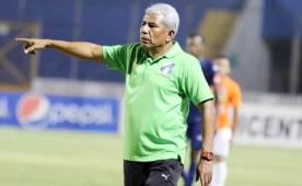 Héctor Castellón está decepcionado de cómo está terminando el campeón vigente.