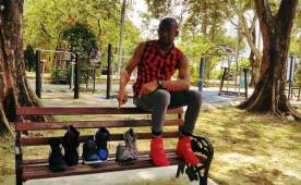 El exdelantero del Olimpia y de la Selección Nacional de Honduras, Jerry Palacios, incursiona ahora como empresario de la moda casual y deportiva