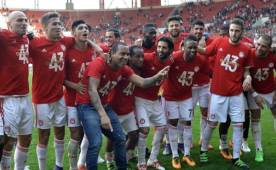 Olympiakos se situó con 21 puntos de ventaja sobre su más inmediato perseguidor, el AEK de Atenas. Foto Agencias