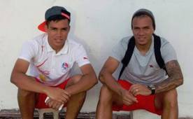 José Escalante dedicó un emotivo mensaje a Arnold Peralta quien estaría arribando este martes a sus 27 años. Foto DIEZ