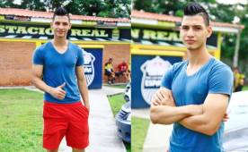 Jeffri Flores posando para el lente de Diario Diez.