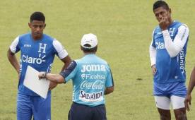 El técnico Jorge Luis Pinto ya tiene en su cabeza el ataque que utilizará ante El Salvador. Foto Delmer Martínez