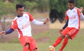 Bayron Méndez quiere regresar a la titularidad con el Olimpia frente al Vida. FOTO: Juan Salgado