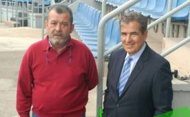 Jorge Luis Pinto fue bien recibido en Tenerife para su reunión con el club y el jugador Anthony Lozano. (FOTO: Cortesía Deporpress.com)