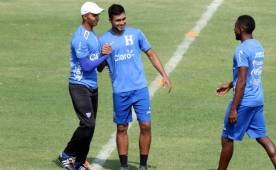 Donis Escober espera que la Selección de Honduras haga una decorosa participación ante Argentina. Foto Ronald Aceituno