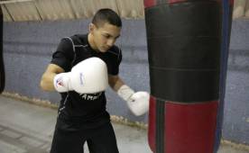 Teofimo López estuvo entrenando en el gimnasio de Floyd Mayweather previo al clasificatorio rumbo a Río de Janeiro.