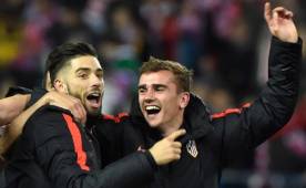 Griezmann celebró con Carrasco al final del partido la clasificación a semis de Champions.