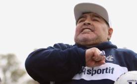 Diego Maradona fue recientemente internado a un hospital en Argentina por precaución y chequeos médicos.