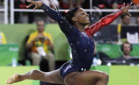 La estrella y líder del equipo estadounidense de gimnasia artística ya ganó el oro en la competición por equipos.