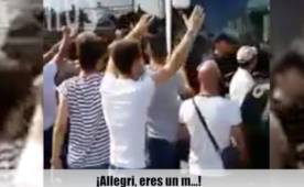 Aficionados de la Juventus están ardidos por la salida repentina de Antonio Conte.