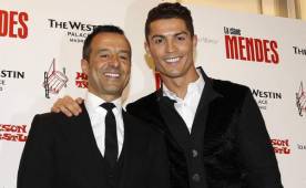 Jorge Mendes el agente defendió que 'a pesar de los rumores' Cristiano Ronaldo está 'feliz' en el equipo blanco.