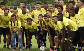 El Real España está formando un equipo que le pueda pelear al Olimpia y Motagua que son los candidatos más fuertes al título.