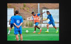 Anthony el 'Choco' Lozano durante el entrenamiento, su primero, con los colores del Tenerife. Foto cortesía Deporpress.com.