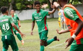 Hijo de Carlos Pavón estuvo el torneo anterior en Olimpia, hoy está en las reservas de Marathón.