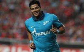 Hulk ya militó en Asia, donde jugó en tres clubes japoneses: Kawasaki Frontale, Sapporo y Tokyo Verdy.
