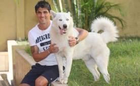 Ramiro Bruschi se encuentra en Honduras ya que su esposa e hijos son catrachos.