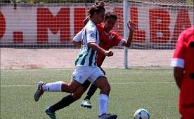 Arnau Mirambel jugando para el Córdoba en España.