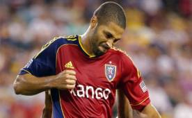 Su mejor etapa como legionario la vivió en el Real Salt Lake de la MLS, donde anotó más de 60 goles.