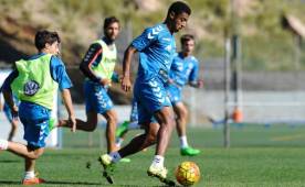 El delantero hondureño Anthony 'El Choco' Lozano tendrá una nueva oportunidad en el Tenerife de España para consolidarse como artillero. Foto Cortesía