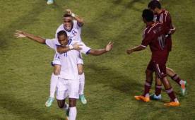 En el último choque Honduras-Venezuela, Jerry Bengtson marcó el primer tanto catracho en el triunfo 2-1 en el Olímpico. Foto DIEZ
