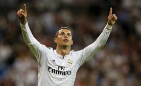 El Manchest United intentará, según Caughtoffside.com, fichar a Cristiano Ronaldo en junio de 2016 y los blancos ya tendrían listos a sus posibles sustitutos