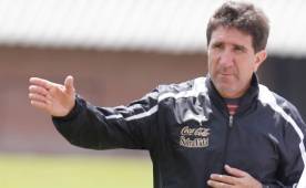 Héctor Vargas está feliz por el plantel que ha conformado en el Olimpia.