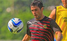 Ramiro Bruschi era un jugador muy querido en el Olimpia, ahora defiende la aurinegra.