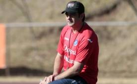 Diego Vázquez asegura que renovó por un año y medio con Motagua y en los próximo días definirán los nuevos fichajes. Foto Ronald Aceituno