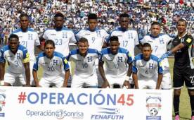 El técnico Jorge Luis Pinto tiene con Honduras varios retos importantes por delante, el primero es el inicio del hexagonal en noviembre. Foto DIEZ