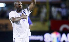 David Suazo en San Pedro Suala tuvo un partido de despedida con jugadores activos y otros ya retirados.